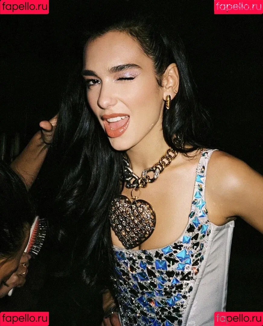 Dua Lipa / dualipa / newsong Onlyfans Photo Gallery 