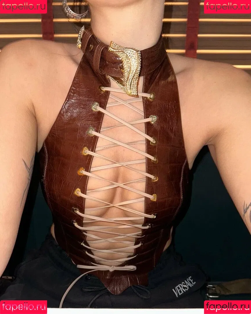 Dua Lipa / dualipa / newsong Onlyfans Photo Gallery 