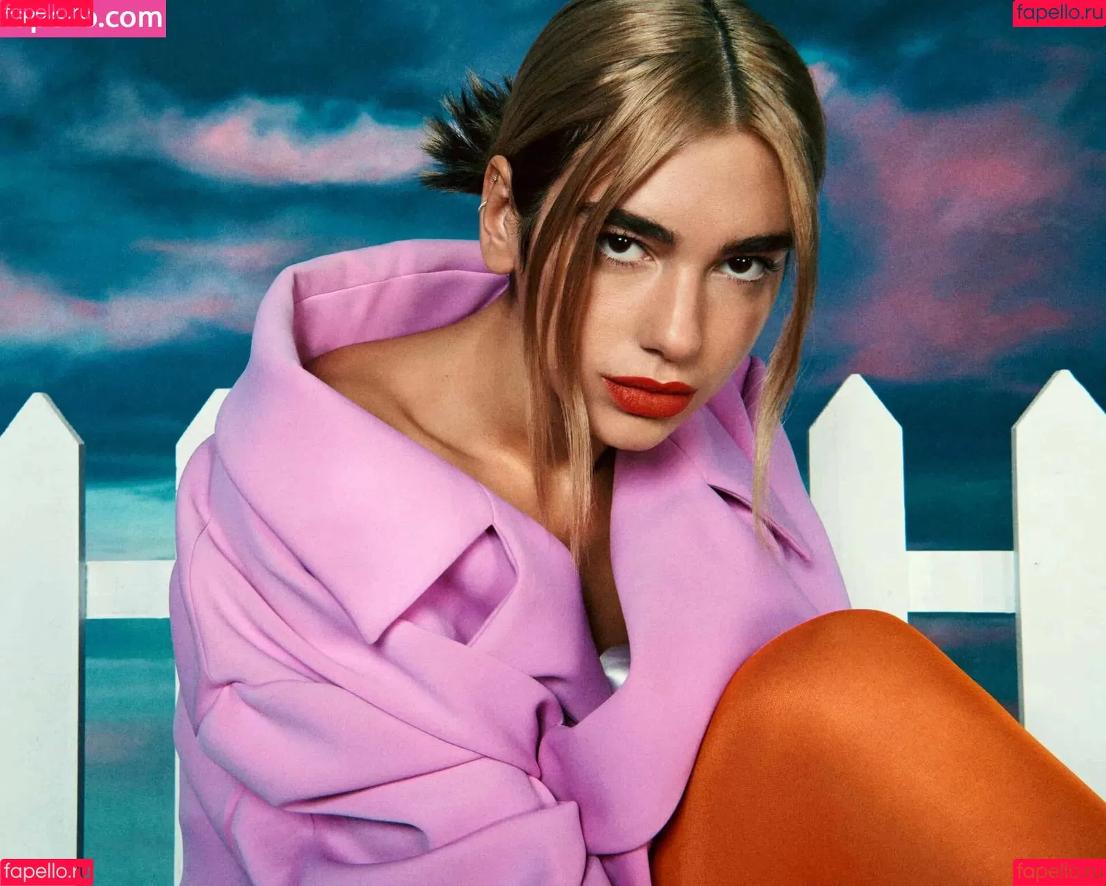 Dua Lipa / dualipa / newsong Onlyfans Photo Gallery 
