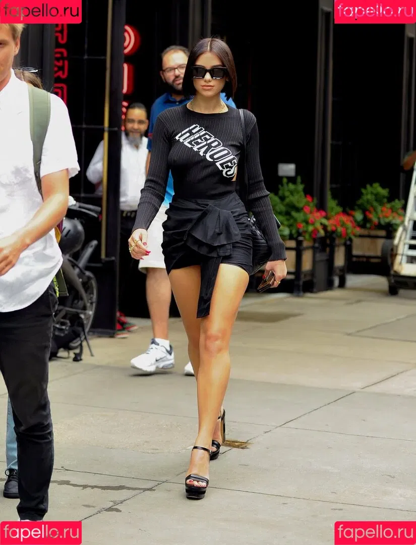 Dua Lipa / dualipa / newsong Onlyfans Photo Gallery 