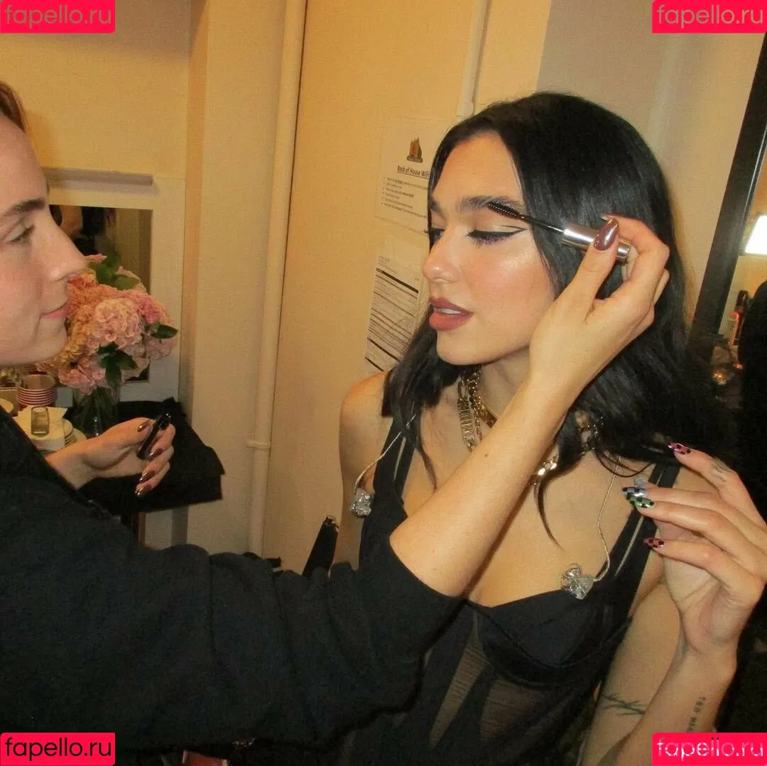 Dua Lipa / dualipa / newsong Onlyfans Photo Gallery 