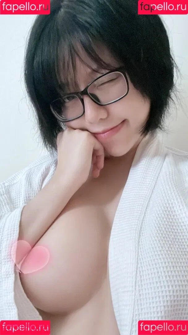 Ain Nguyen / ainnguyen / i_aint_nguyen / iaintnguyen Onlyfans Photo Gallery 