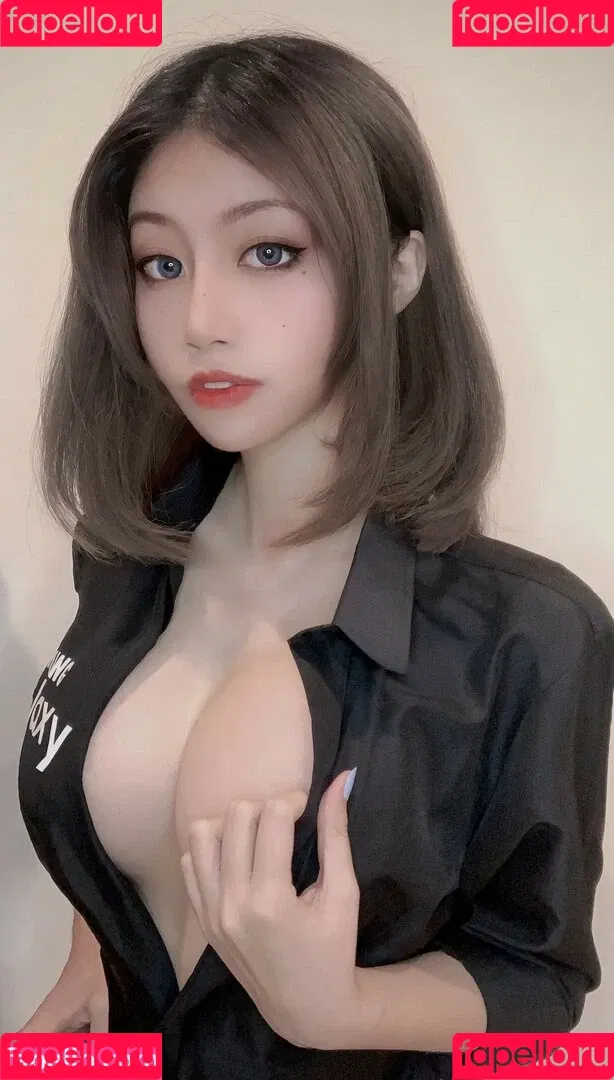 Ain Nguyen / ainnguyen / i_aint_nguyen / iaintnguyen Onlyfans Photo Gallery 