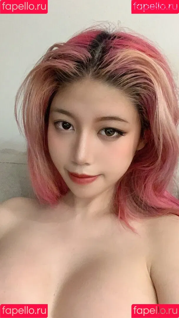 Ain Nguyen / ainnguyen / i_aint_nguyen / iaintnguyen Onlyfans Photo Gallery 