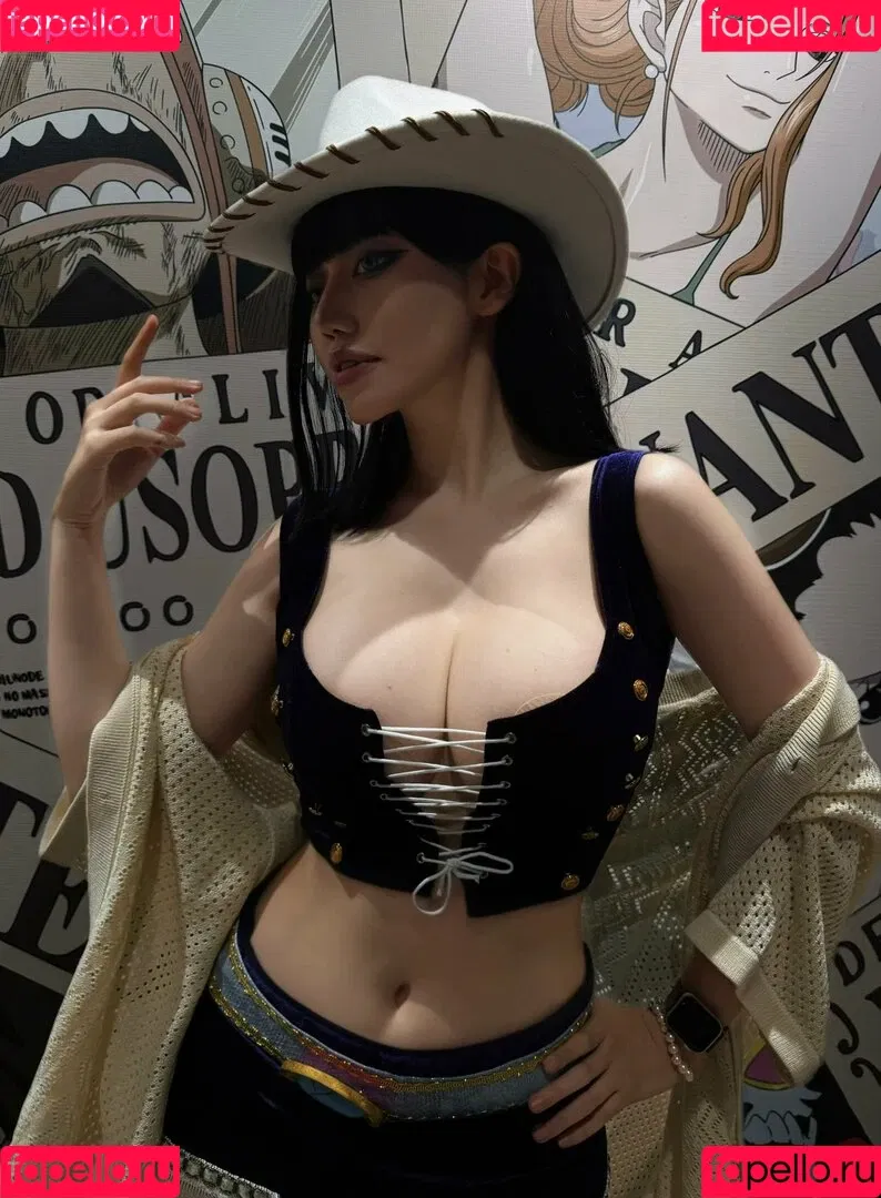 Ain Nguyen / ainnguyen / i_aint_nguyen / iaintnguyen Onlyfans Photo Gallery 