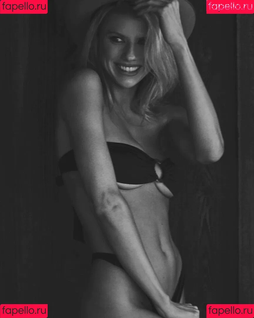 Char_mck / Charlotte McKinney / charlottemckinney / simp chat Onlyfans Photo Gallery 