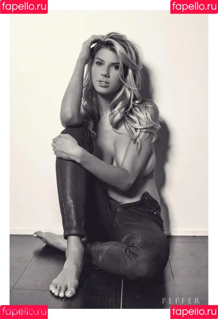 Char_mck / Charlotte McKinney / charlottemckinney / simp chat Onlyfans Photo Gallery 