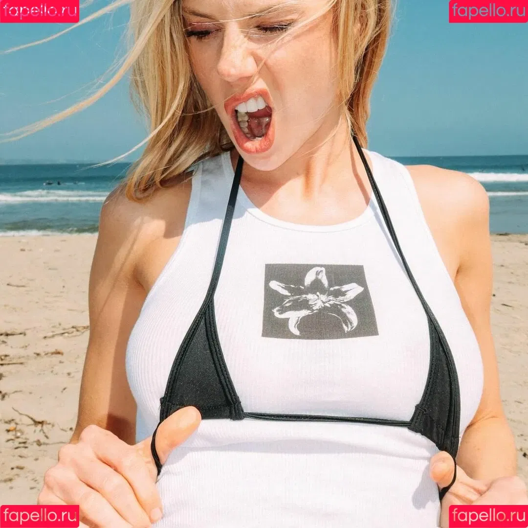 Char_mck / Charlotte McKinney / charlottemckinney / simp chat Onlyfans Photo Gallery 