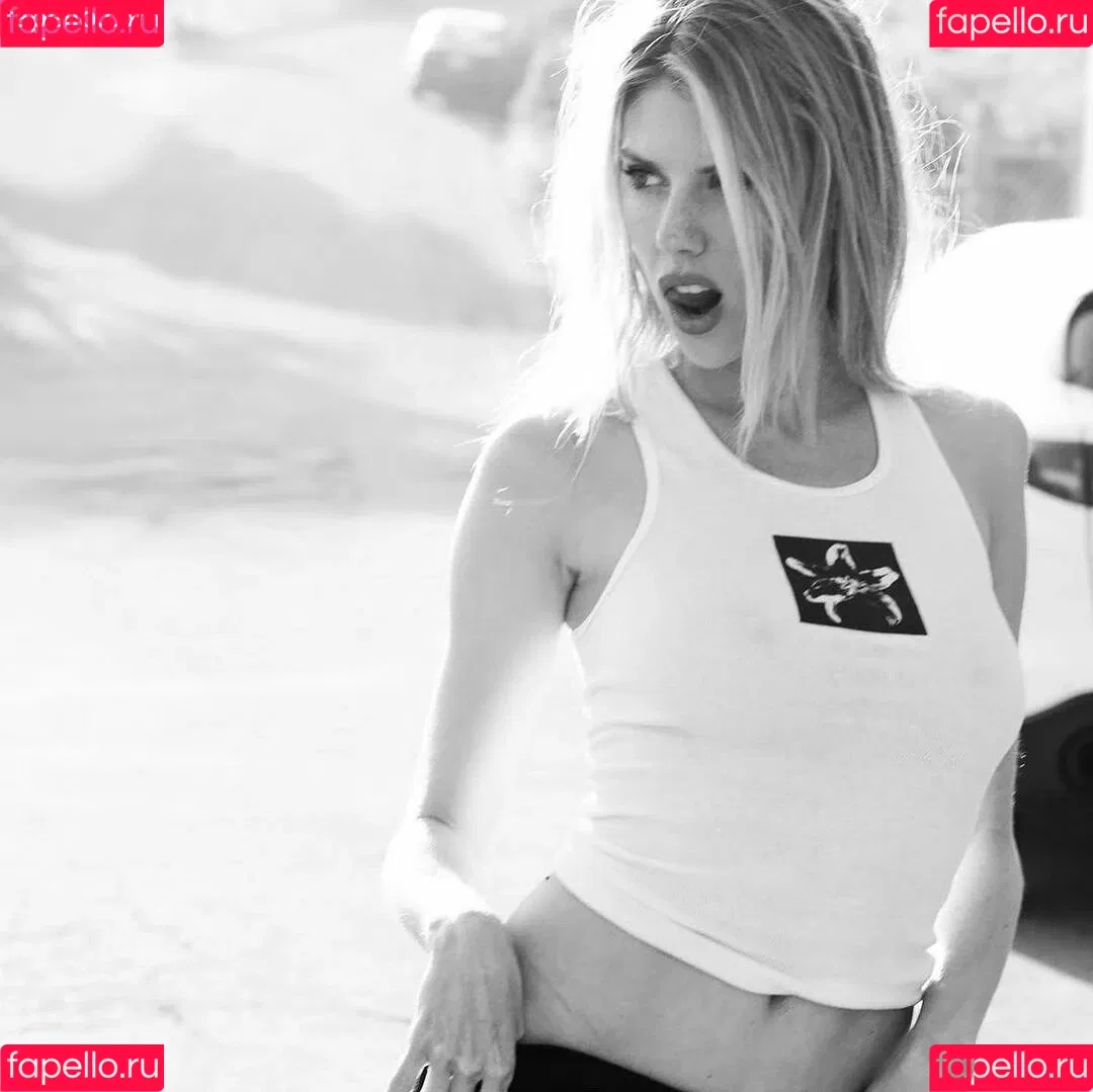 Char_mck / Charlotte McKinney / charlottemckinney / simp chat Onlyfans Photo Gallery 
