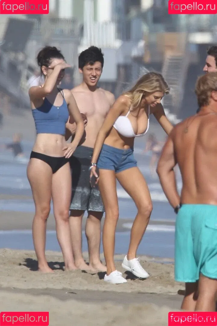 Char_mck / Charlotte McKinney / charlottemckinney / simp chat Onlyfans Photo Gallery 