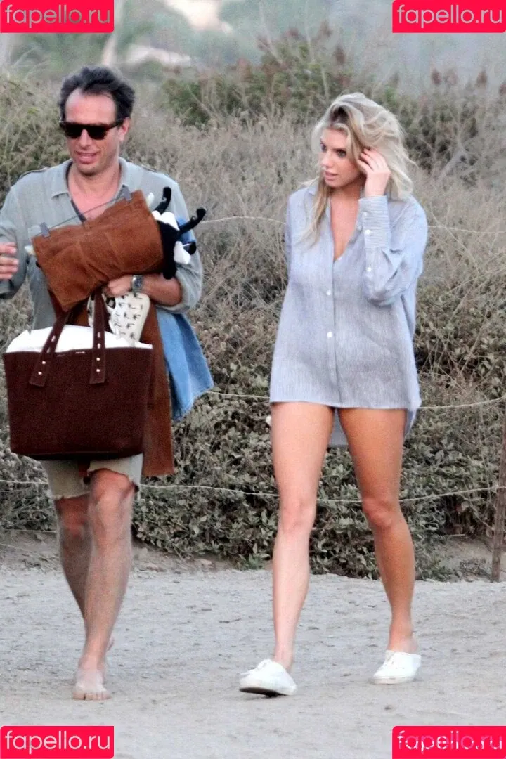 Char_mck / Charlotte McKinney / charlottemckinney / simp chat Onlyfans Photo Gallery 