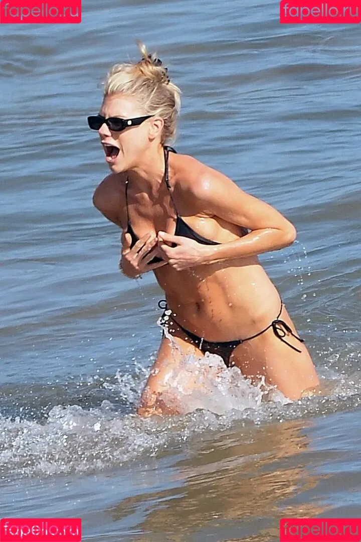Char_mck / Charlotte McKinney / charlottemckinney / simp chat Onlyfans Photo Gallery 
