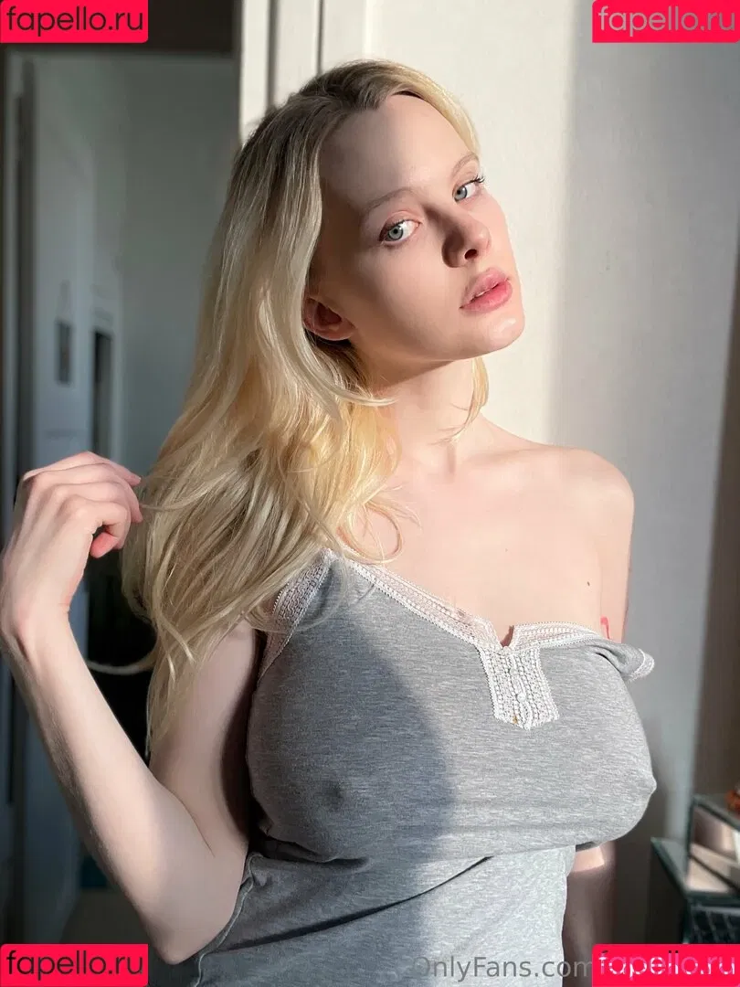 U_smyleylface / malishkavivilol / vivimalishka Onlyfans Photo Gallery 