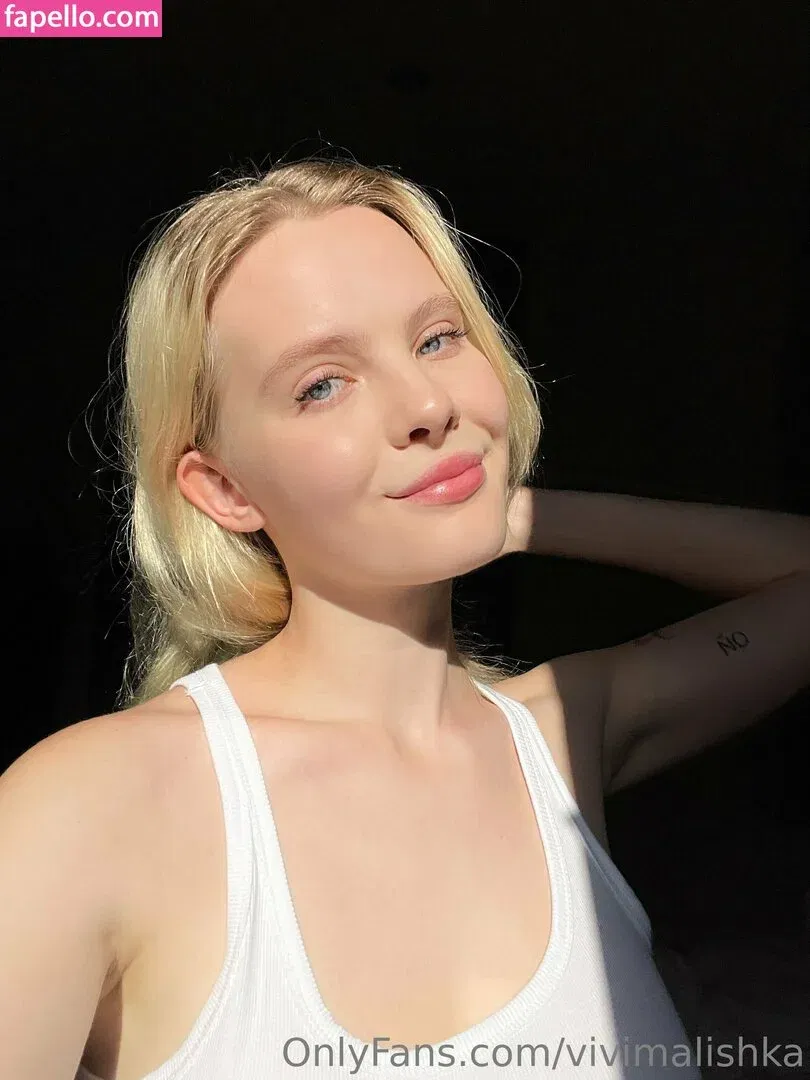 U_smyleylface / malishkavivilol / vivimalishka Onlyfans Photo Gallery 