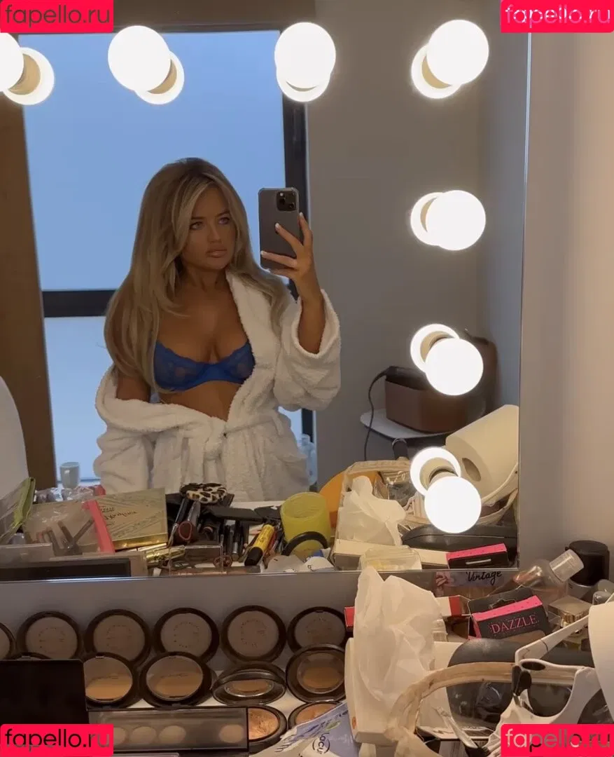 Mia Woodhall / miawoodhall Onlyfans Photo Gallery 