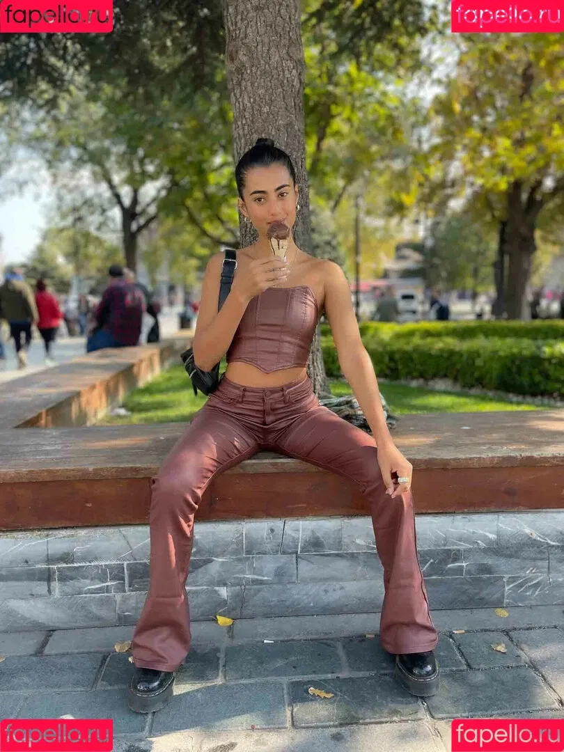 Kathycr / kathycr_ Onlyfans Photo Gallery 