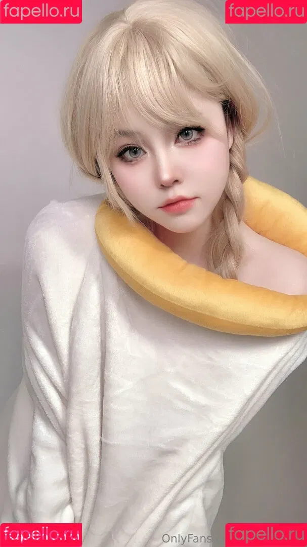Annie Leonhardt / AnnieLe41064286 / anniekem9 Onlyfans Photo Gallery 