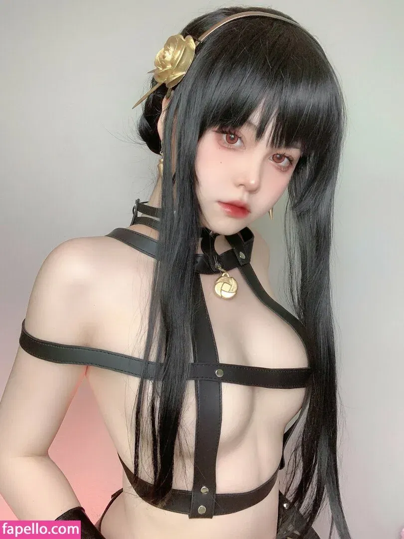 Annie Leonhardt / AnnieLe41064286 / anniekem9 Onlyfans Photo Gallery 