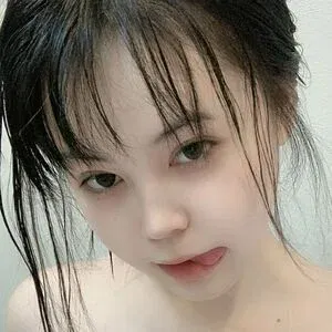 Annie Leonhardt / AnnieLe41064286 / anniekem9 Onlyfans Photo Gallery 