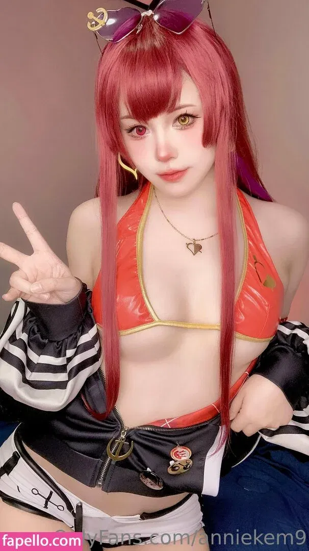 Annie Leonhardt / AnnieLe41064286 / anniekem9 Onlyfans Photo Gallery 