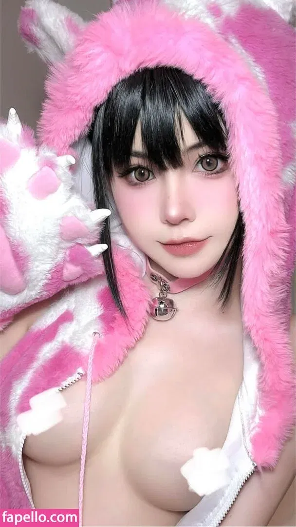 Annie Leonhardt / AnnieLe41064286 / anniekem9 Onlyfans Photo Gallery 