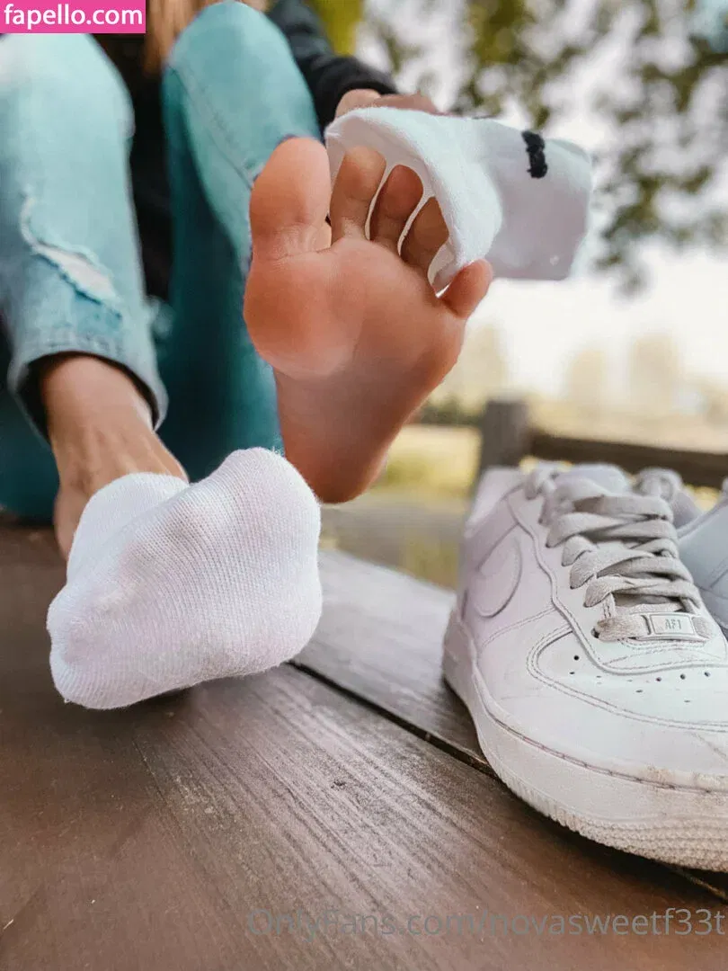 novasweetf33t / sw33t3n3r Onlyfans Photo Gallery 