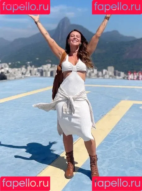 Paolla Oliveira / paollaoliveirareal / paulinhamissbumbum Onlyfans Photo Gallery 