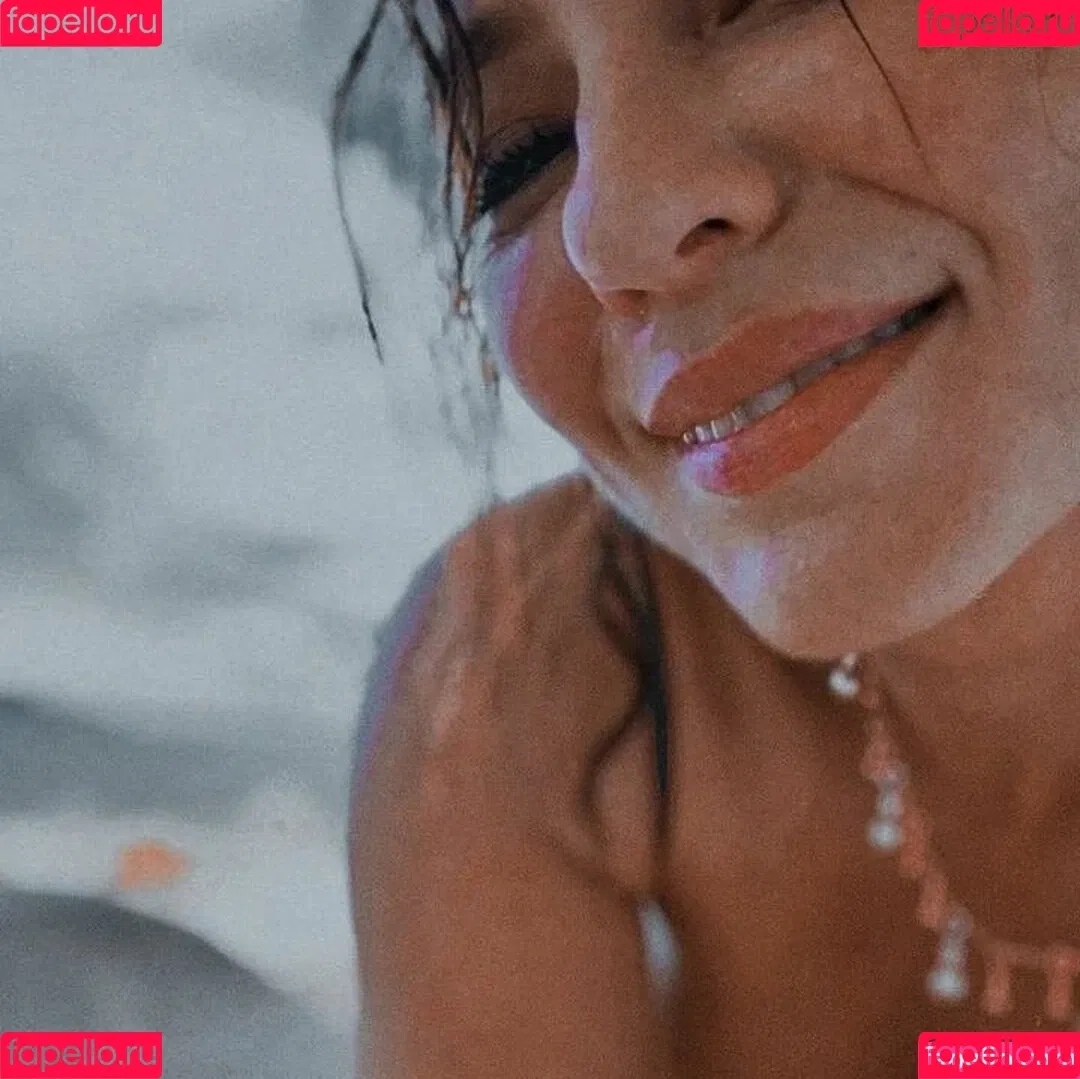 Paolla Oliveira / paollaoliveirareal / paulinhamissbumbum Onlyfans Photo Gallery 