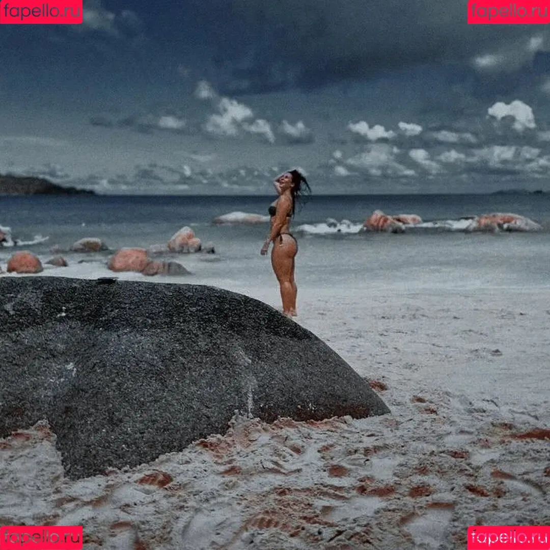Paolla Oliveira / paollaoliveirareal / paulinhamissbumbum Onlyfans Photo Gallery 