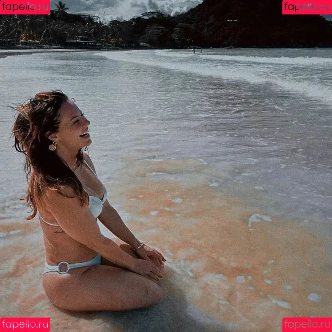 Paolla Oliveira / paollaoliveirareal / paulinhamissbumbum Onlyfans Photo Gallery 
