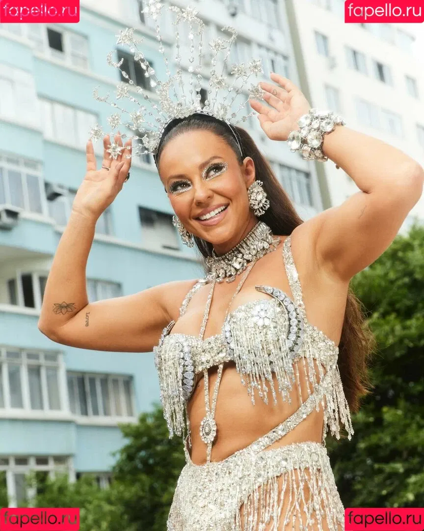 Paolla Oliveira / paollaoliveirareal / paulinhamissbumbum Onlyfans Photo Gallery 