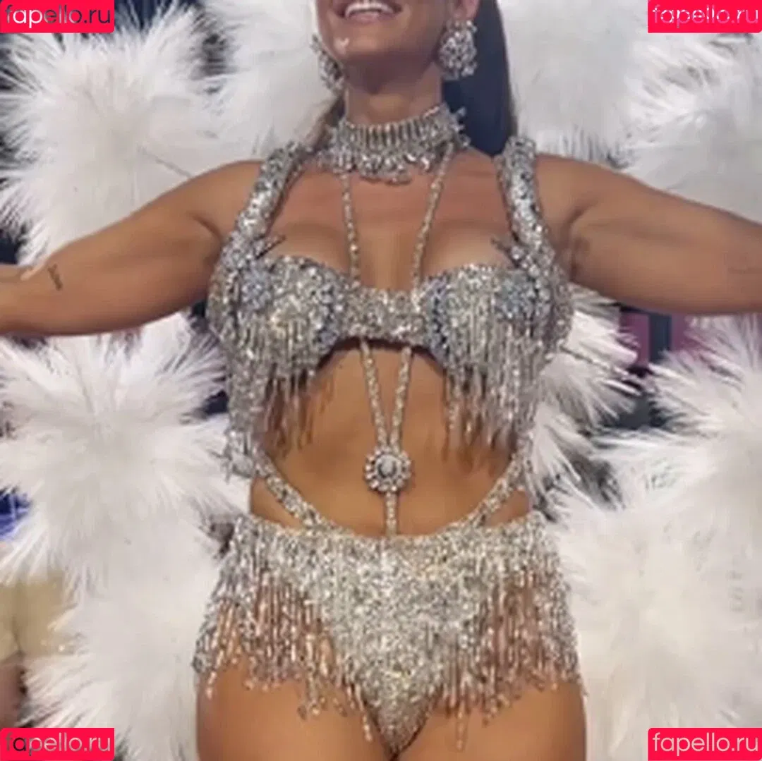 Paolla Oliveira / paollaoliveirareal / paulinhamissbumbum Onlyfans Photo Gallery 