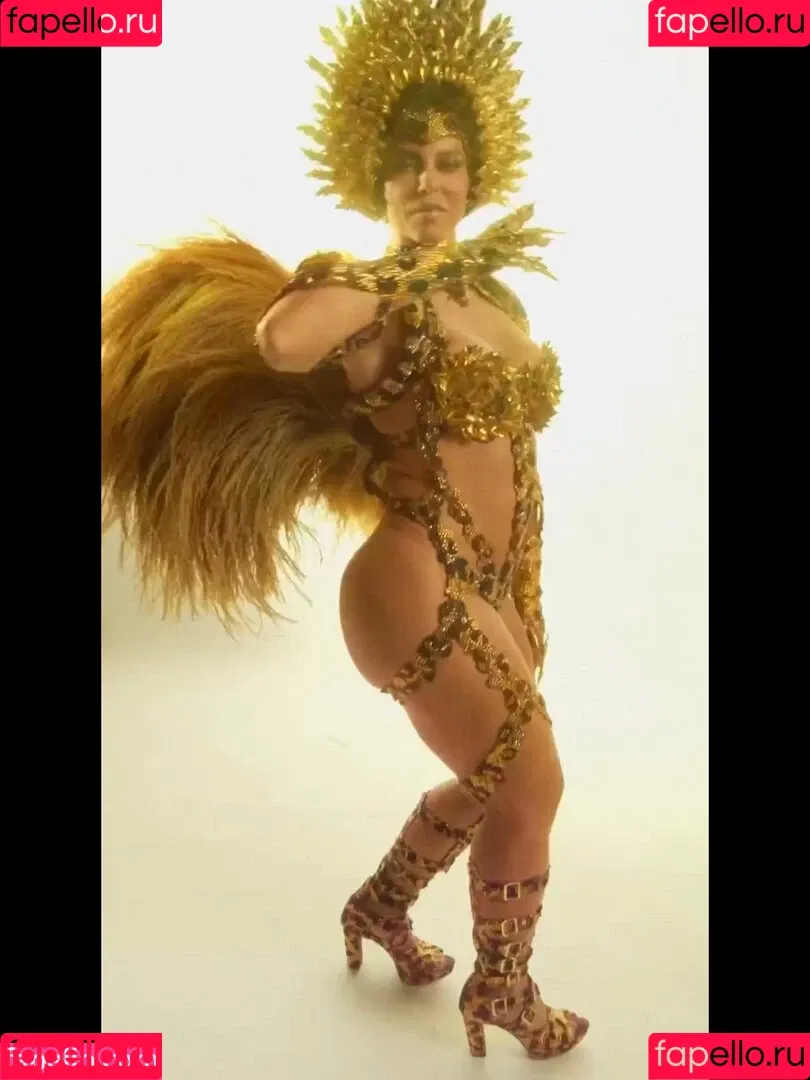 Paolla Oliveira / paollaoliveirareal / paulinhamissbumbum Onlyfans Photo Gallery 