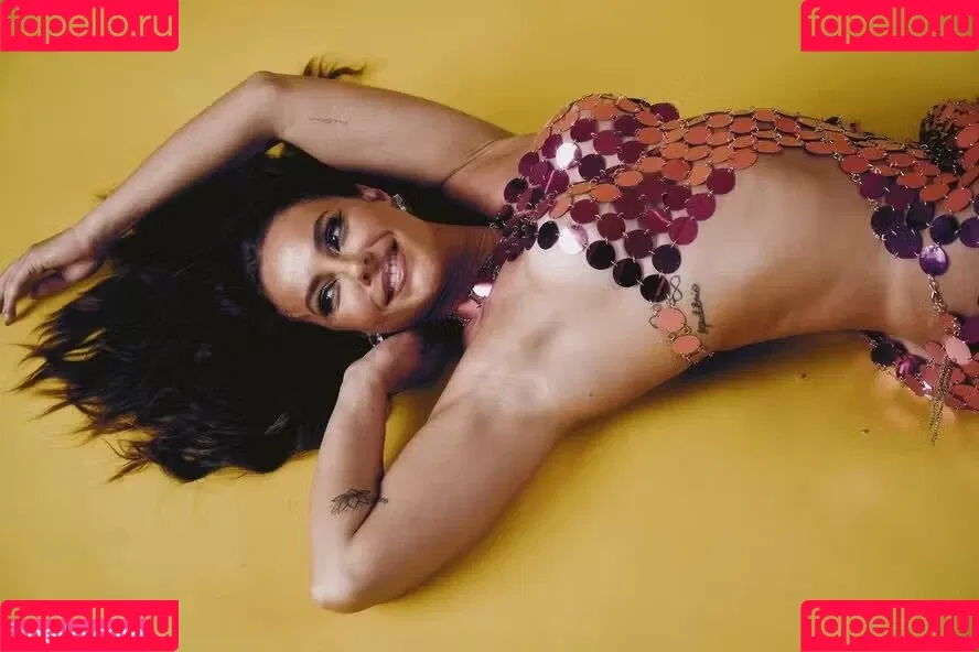 Paolla Oliveira / paollaoliveirareal / paulinhamissbumbum Onlyfans Photo Gallery 
