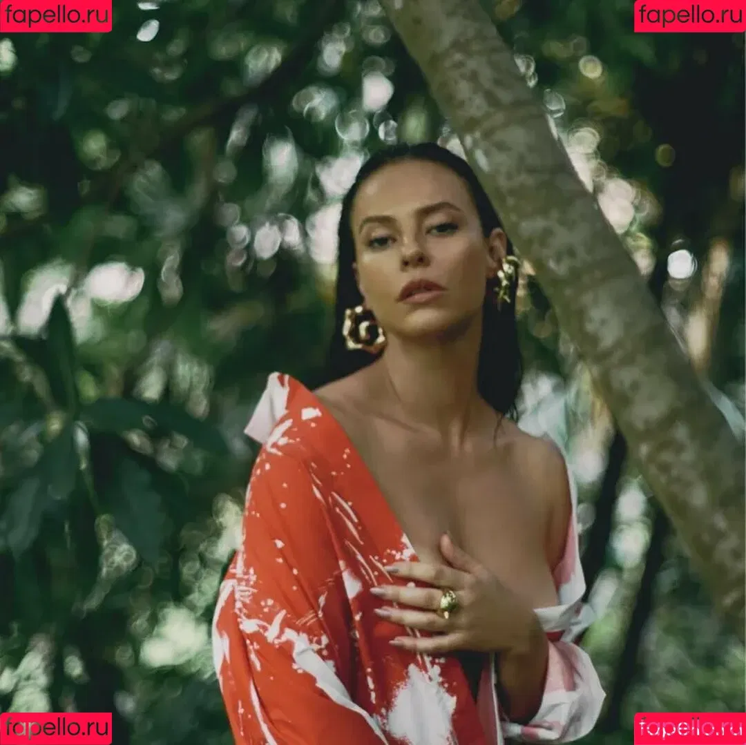 Paolla Oliveira / paollaoliveirareal / paulinhamissbumbum Onlyfans Photo Gallery 