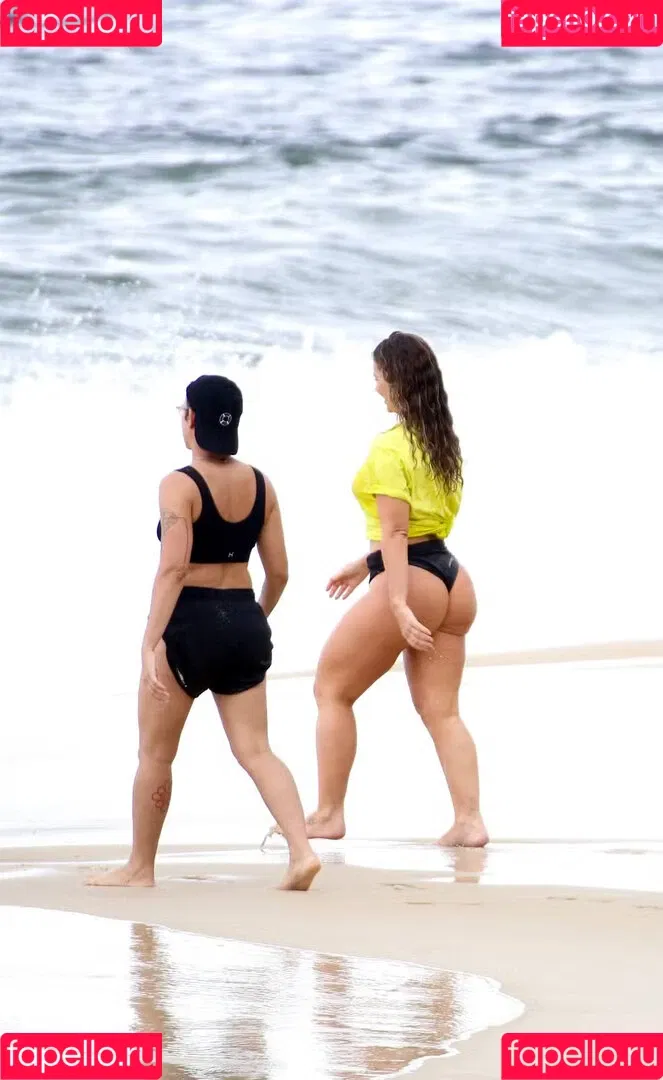 Paolla Oliveira / paollaoliveirareal / paulinhamissbumbum Onlyfans Photo Gallery 