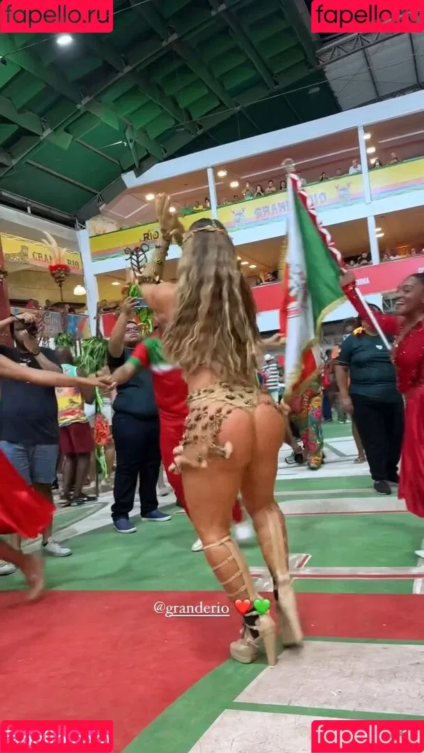 Paolla Oliveira / paollaoliveirareal / paulinhamissbumbum Onlyfans Photo Gallery 