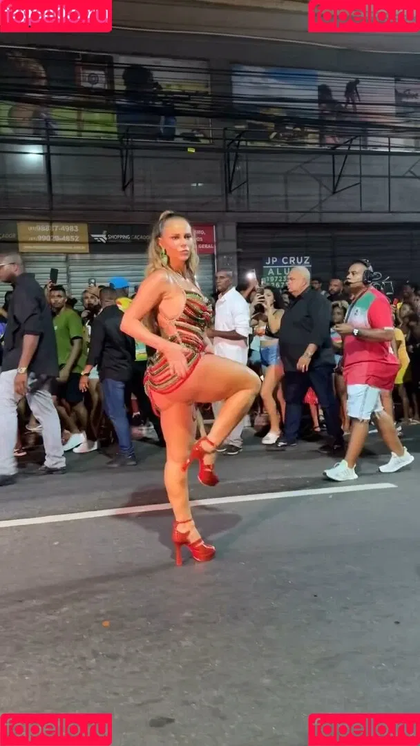 Paolla Oliveira / paollaoliveirareal / paulinhamissbumbum Onlyfans Photo Gallery 