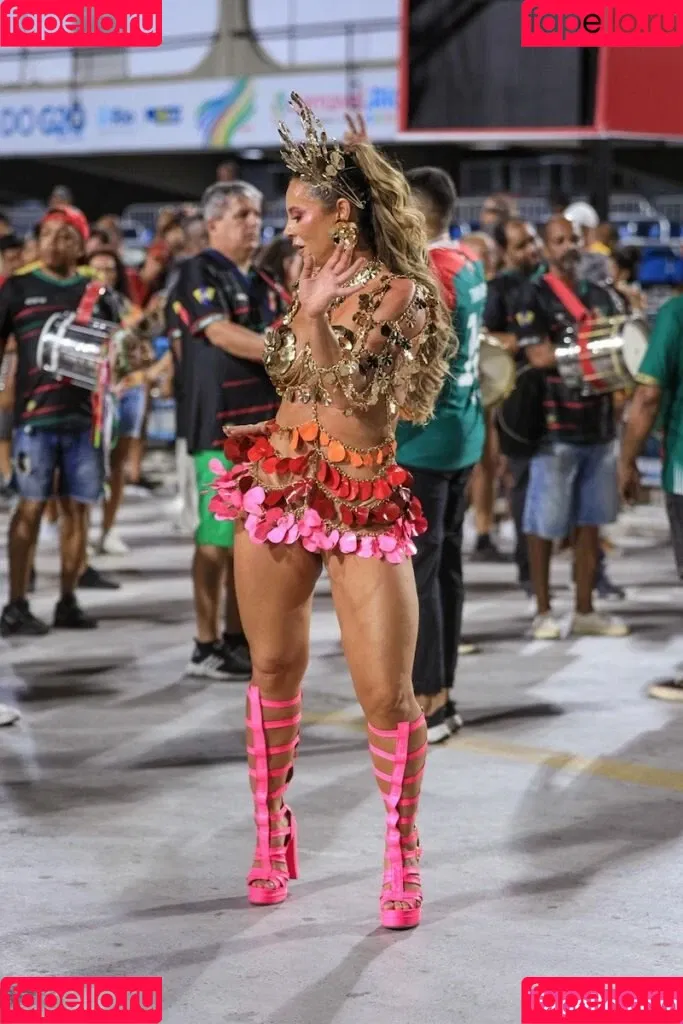 Paolla Oliveira / paollaoliveirareal / paulinhamissbumbum Onlyfans Photo Gallery 
