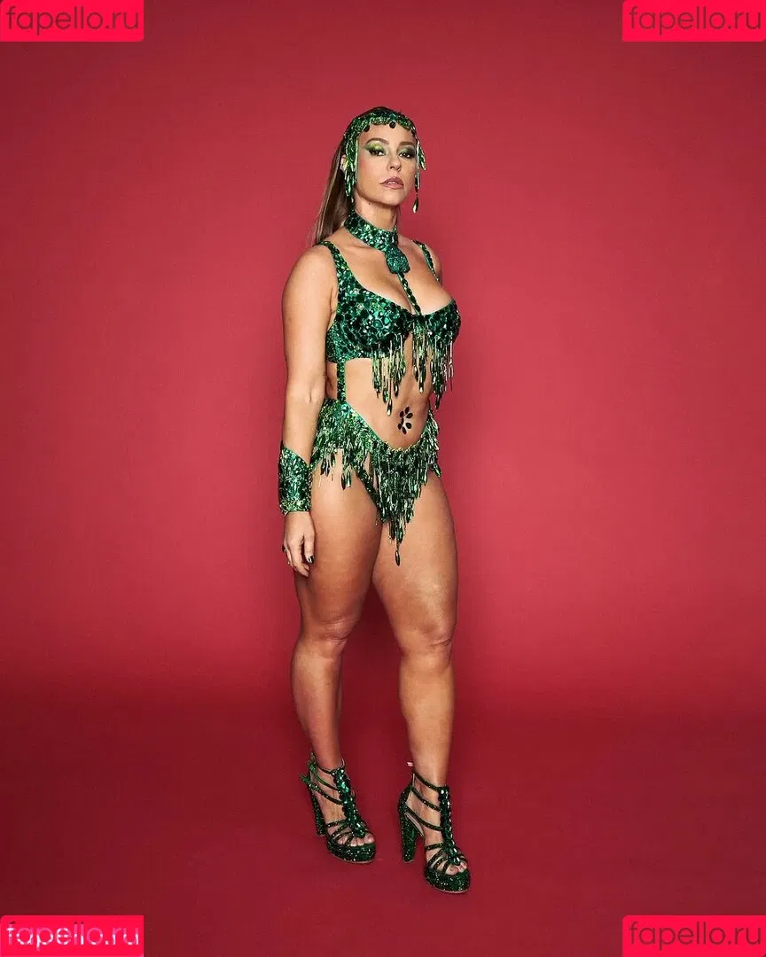 Paolla Oliveira / paollaoliveirareal / paulinhamissbumbum Onlyfans Photo Gallery 