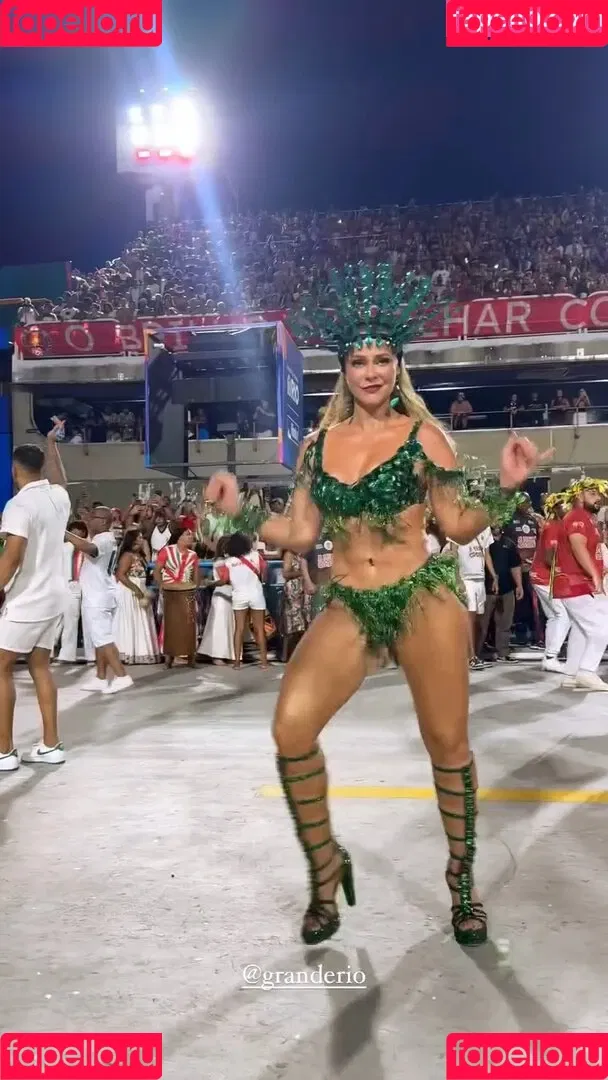 Paolla Oliveira / paollaoliveirareal / paulinhamissbumbum Onlyfans Photo Gallery 