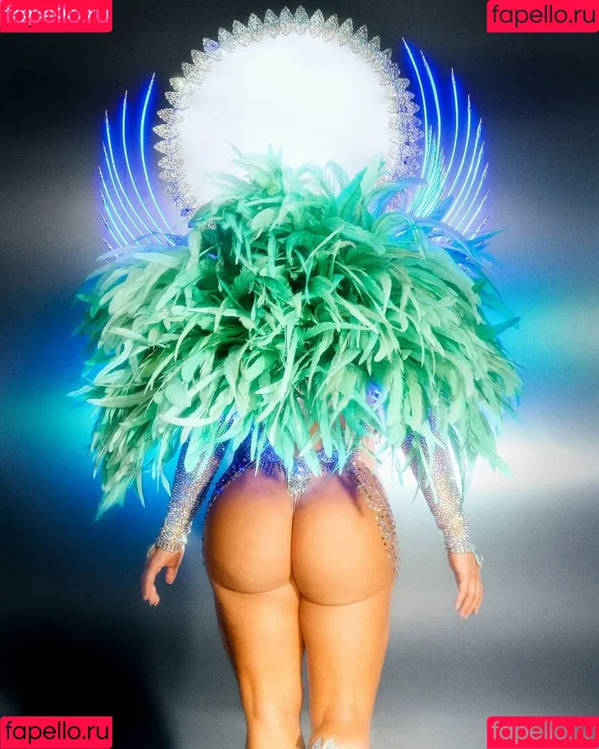 Paolla Oliveira / paollaoliveirareal / paulinhamissbumbum Onlyfans Photo Gallery 