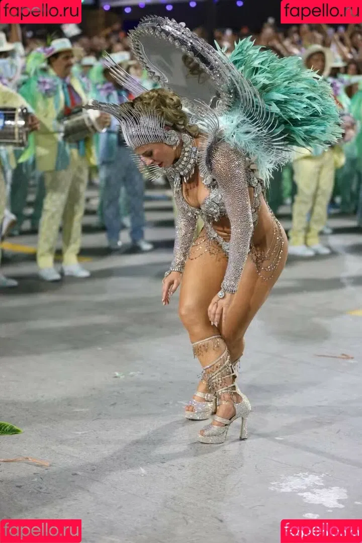 Paolla Oliveira / paollaoliveirareal / paulinhamissbumbum Onlyfans Photo Gallery 