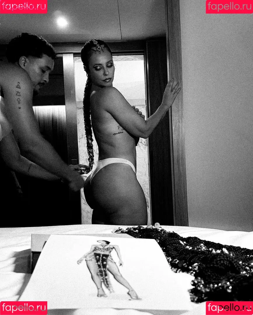 Paolla Oliveira / paollaoliveirareal / paulinhamissbumbum Onlyfans Photo Gallery 