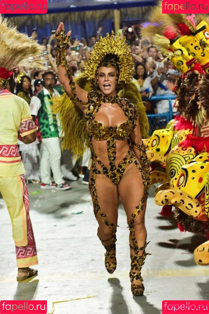 Paolla Oliveira / paollaoliveirareal / paulinhamissbumbum Onlyfans Photo Gallery 