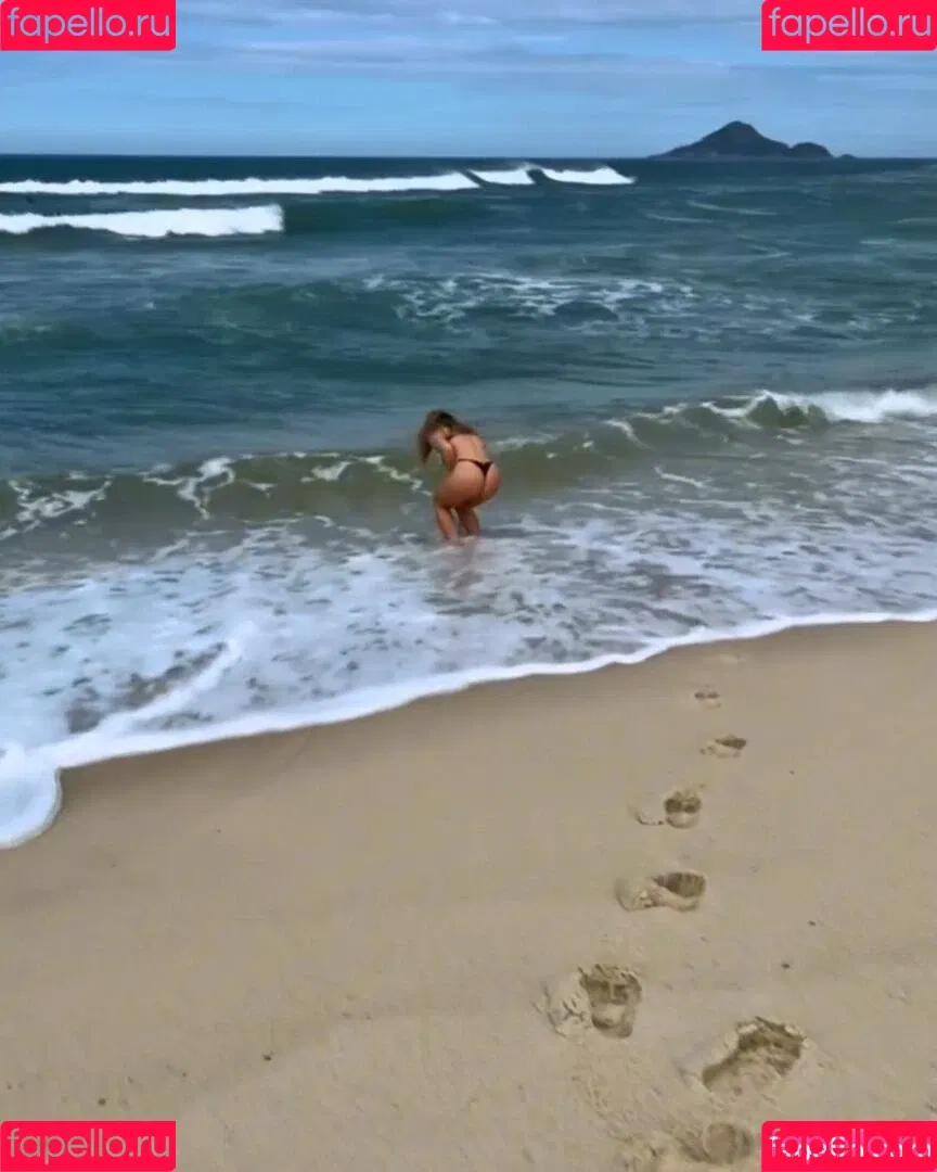 Paolla Oliveira / paollaoliveirareal / paulinhamissbumbum Onlyfans Photo Gallery 