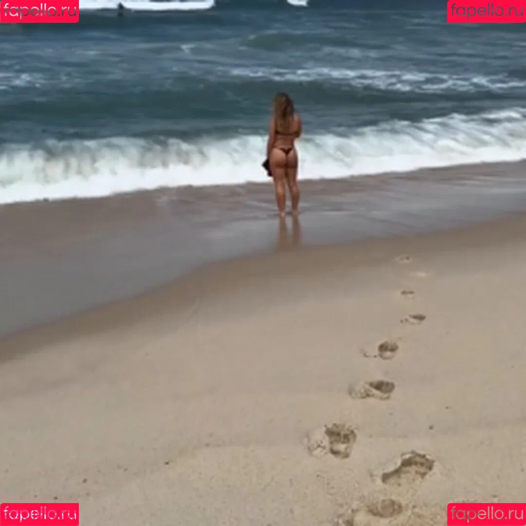 Paolla Oliveira / paollaoliveirareal / paulinhamissbumbum Onlyfans Photo Gallery 