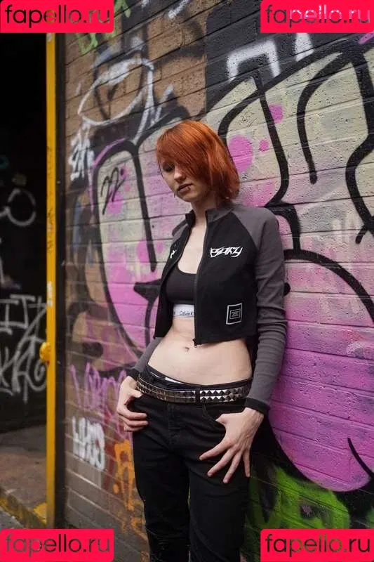 daddys_emo_girl / little_emo_kitten Onlyfans Photo Gallery 