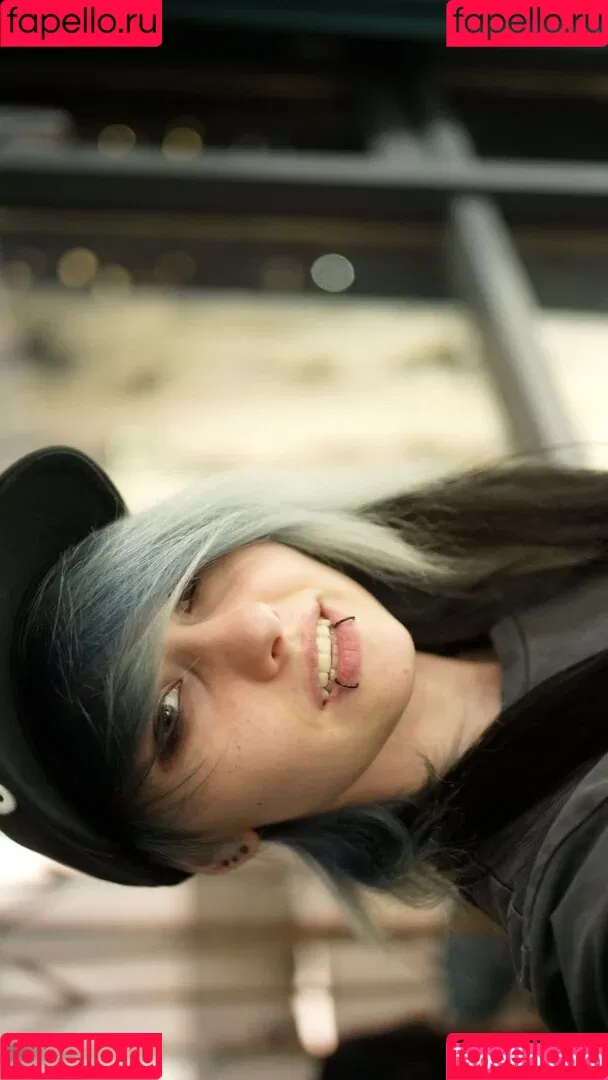 daddys_emo_girl / little_emo_kitten Onlyfans Photo Gallery 