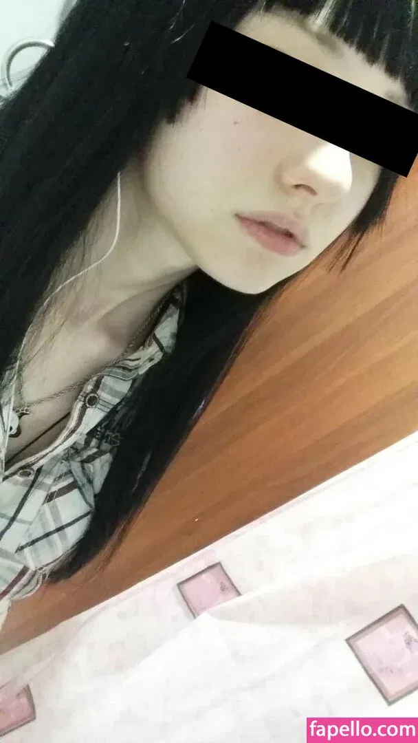 daddys_emo_girl / little_emo_kitten Onlyfans Photo Gallery 